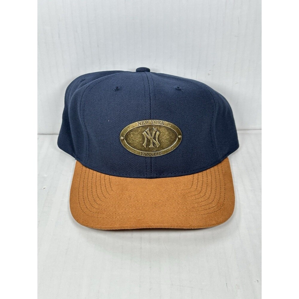 Mitchell & Ness New York Yankees MLB Metal Logo Snapback Hat Cap Navy Tan NWT